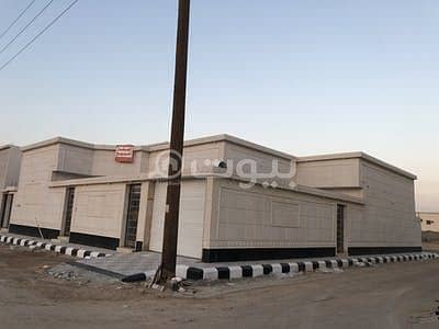 4 Bedroom Floor for Sale in Hafar Al Batin, Eastern Region - For sale a ground floor in Al Muhammadiyah, Hafar Al Batin
