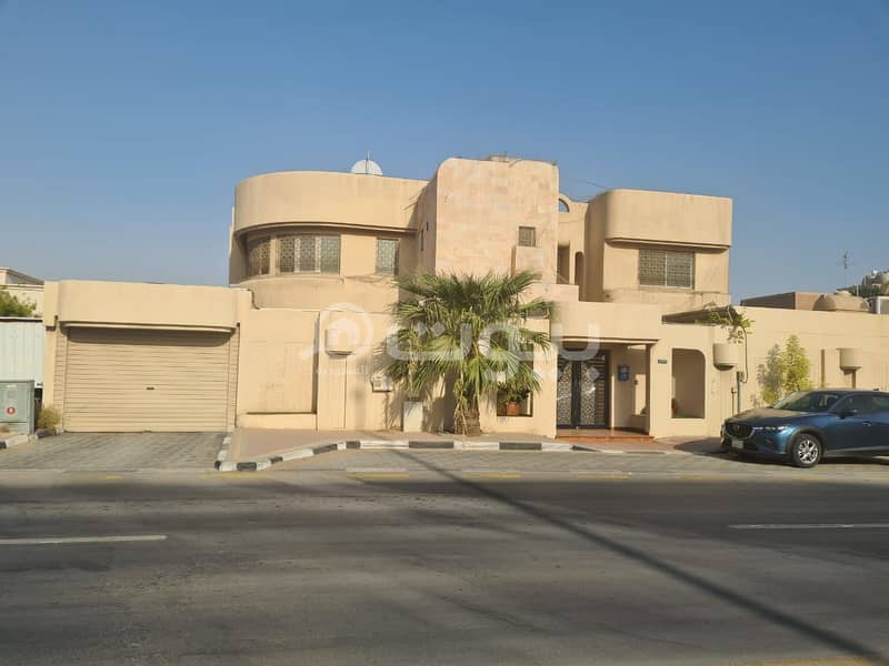 Villa for sale in Al Jamiyin, Dammam