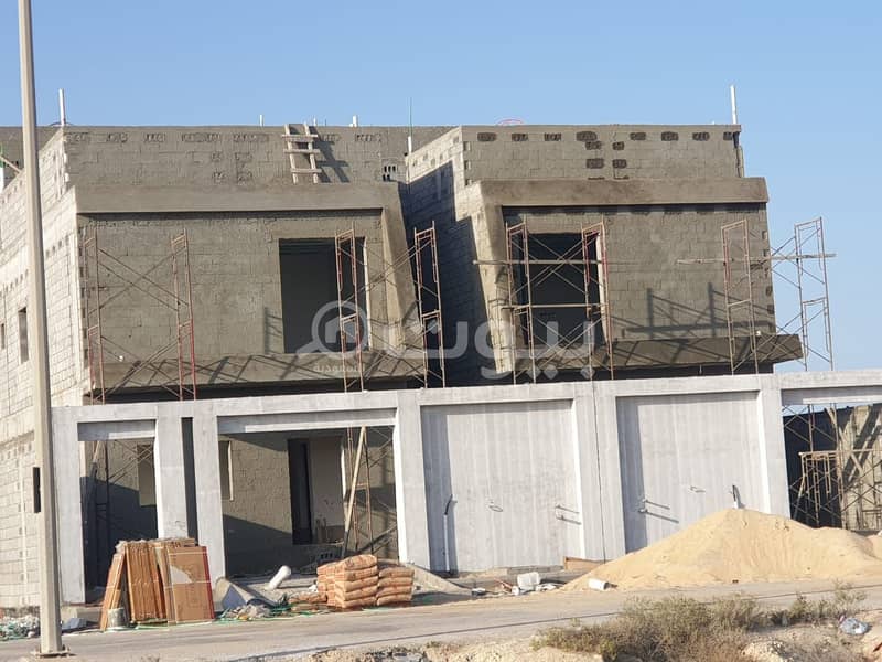 Duplex villa for sale in Al Mohandessin district in Dammam