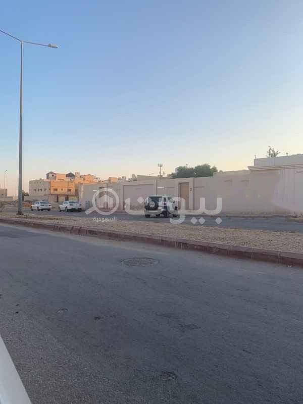 أرض تجارية للبيع بحي ظهرة لبن، غرب الرياض