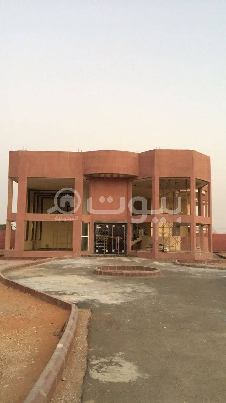 A luxurious palace for sale in Nawara District, Al Muzahimiyah
