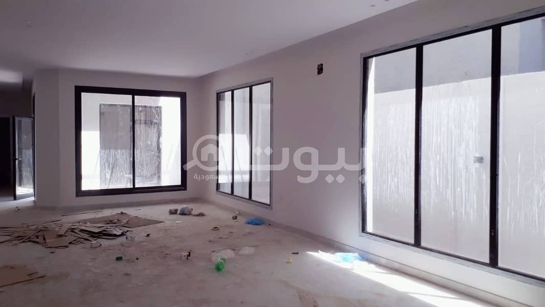 Villa | staircase in the hall and 2 apartments for sale in Al Munsiyah district, east of Riyadh