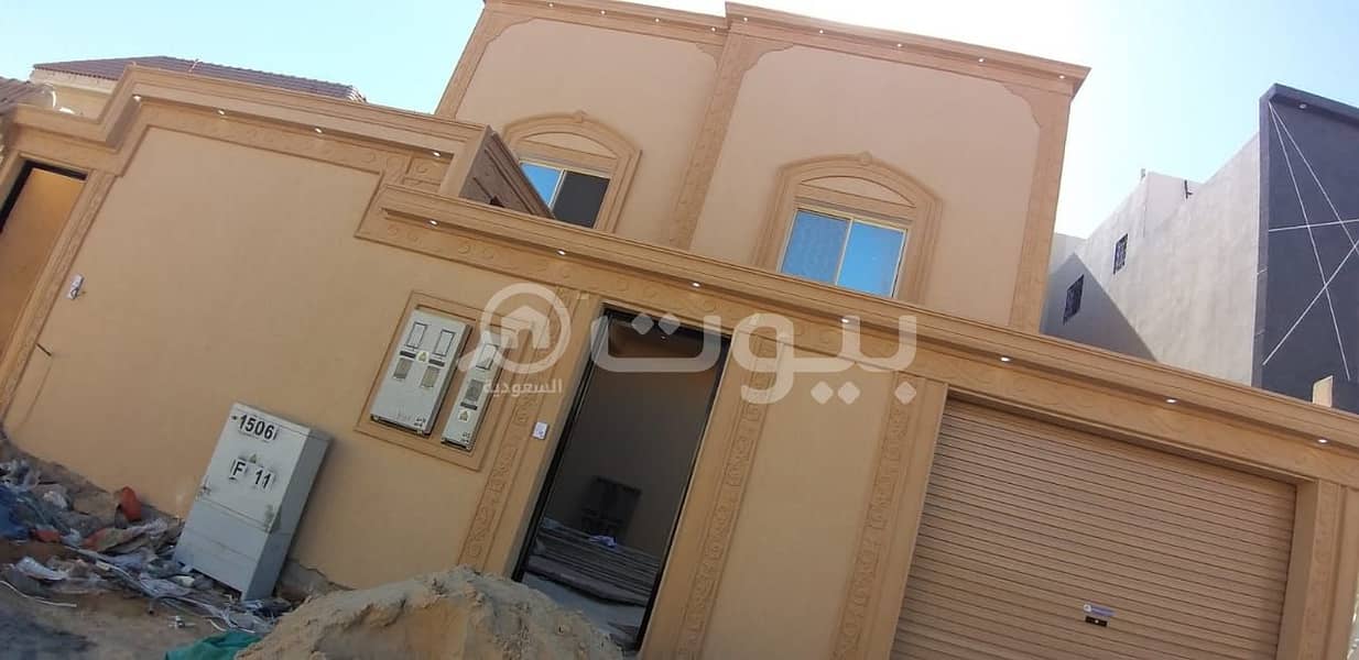 An internal staircase and 2 apartments in Al Aziziyah, South Riyadh