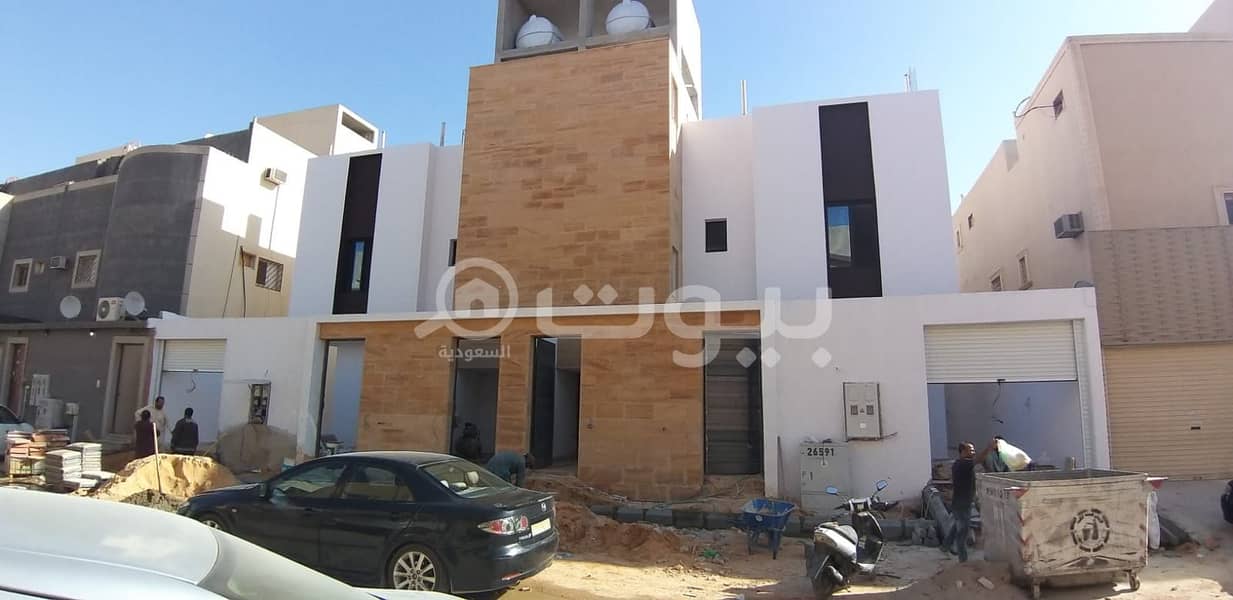 Upper Floor And apartment With A Roof And Deed For Sale In Al Aziziyah, South Riyadh