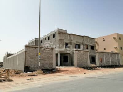 Palace for Sale in Riyadh, Riyadh Region - Luxury palace for sale in Al Rimal, east of Riyadh