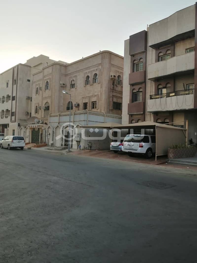 Residential building for sale in Al-Safa district, north of Jeddah