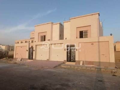 5 Bedroom Villa for Sale in Dammam, Eastern Region - Duplex villa for sale in king fahd suburb in Dammam