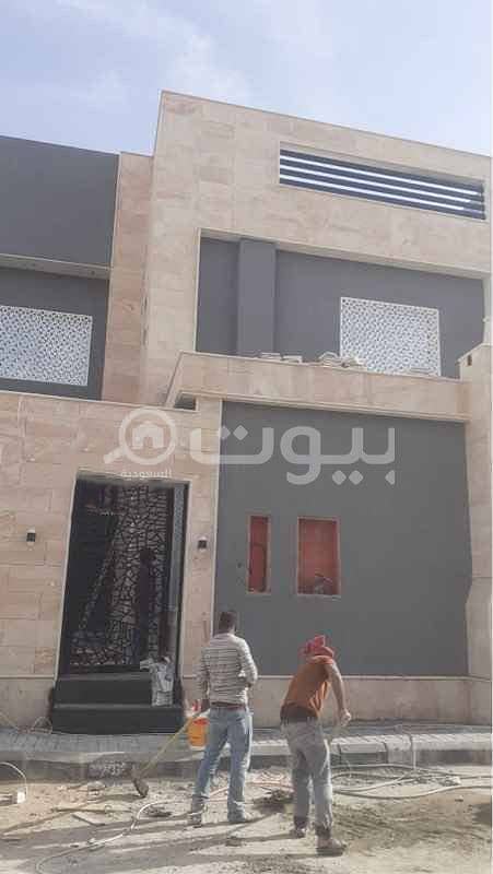 Villa with internal stairs and an apartment for sale in Al Babtain scheme in Al-Rimal, east of Riyadh