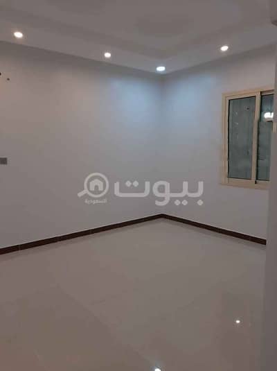 5 Bedroom Villa for Rent in Dammam, Eastern Region - Semi-detached Villa For rent in King Fahd Suburb, Dammam