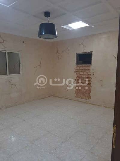 4 Bedroom Villa for Rent in Dammam, Eastern Region - Family apartment for rent in King Fahd Suburb, Dammam