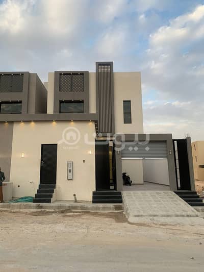 4 Bedroom Villa for Sale in Riyadh, Riyadh Region - Internal Staircase Villa For Sale In Alawali, West Riyadh