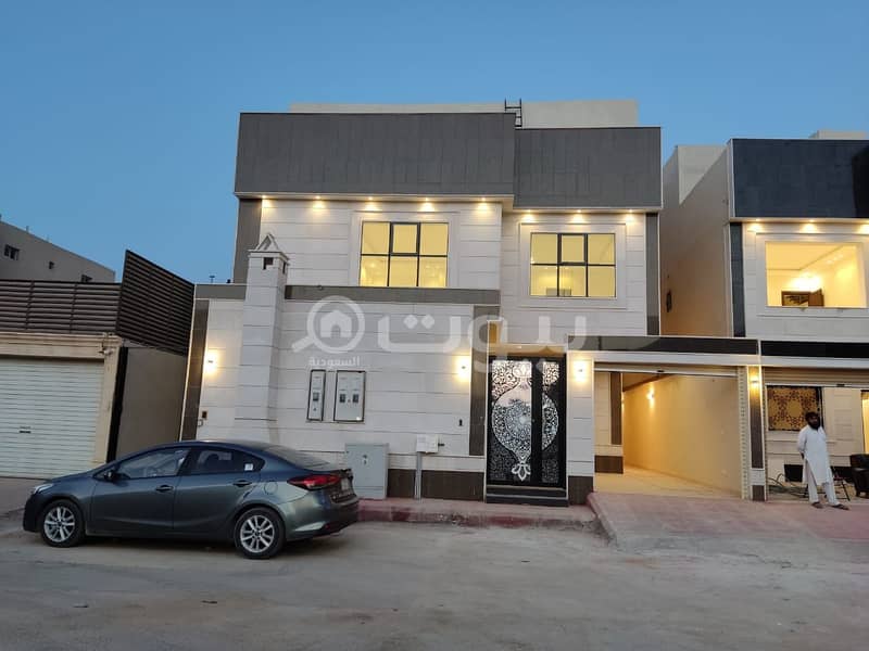 Villa with an apartment for sale in Al Yarmuk, East of Riyadh | Close to Atyaf Mall