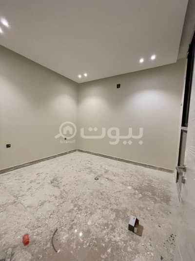 4 Bedroom Villa for Sale in Riyadh, Riyadh Region - Villa with internal stairs separated for sale in Al Mahdiyah district, west of Riyadh