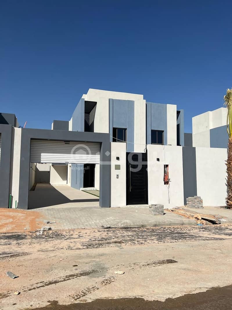 Duplex villa for sale in Okaz district, south of Riyadh