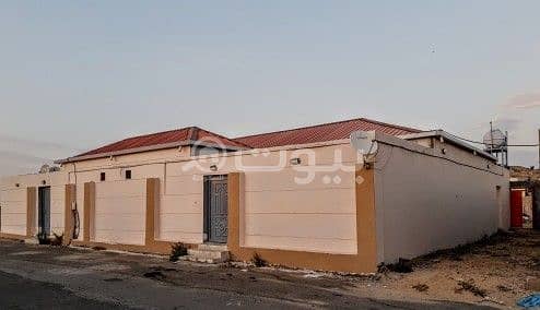 2 Bedroom Rest House for Rent in Taif, Western Region - 4 small istiraha Single for rent in Jubrah, Taif