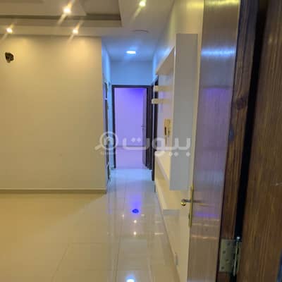 2 Bedroom Flat for Rent in Dammam, Eastern Region - Ground Floor Apartment For Rent In King Fahd Suburb, Dammam