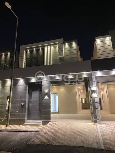 فیلا 6 غرف نوم للبيع في الرياض، منطقة الرياض - فلل جديدة درج صالة للبيع في عكاظ، جنوب الرياض