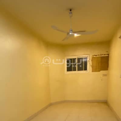 4 Bedroom Flat for Rent in Buraydah, Al Qassim Region - Families upper apartments for rent in Al Fayziyyah, Buraydah