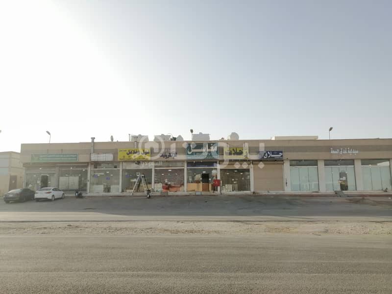عمارة زاوية تجارية للبيع في العارض، شمال الرياض