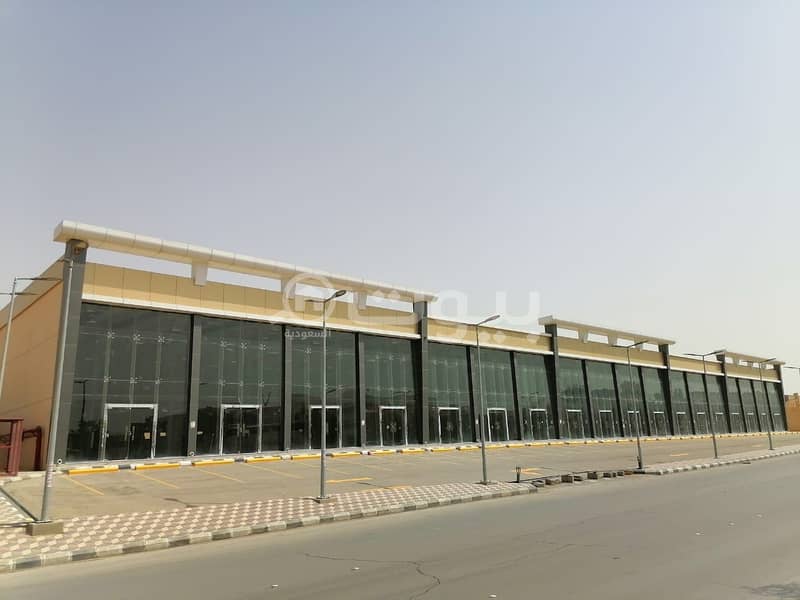 Commercial Showroom for rent in Al Andalus, East of Riyadh