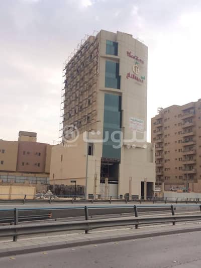عمارة تجارية  للبيع في الرياض، منطقة الرياض - للبيع برج في حي المربع، وسط الرياض