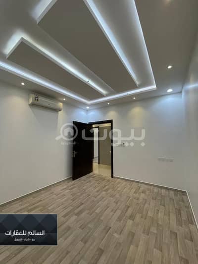 4 Bedroom Floor for Sale in Riyadh, Riyadh Region - Ground floor | 375 SQM for sale in Dhahrat Laban, West of Riyadh