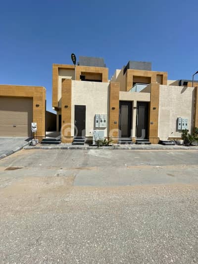 4 Bedroom Villa for Sale in Riyadh, Riyadh Region - Modern Villas with 2 apartments For sale in Al Arid, North of Riyadh