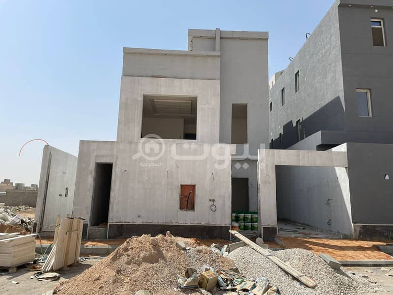 Villa with stairs for sale in Al Arid, North of Riyadh