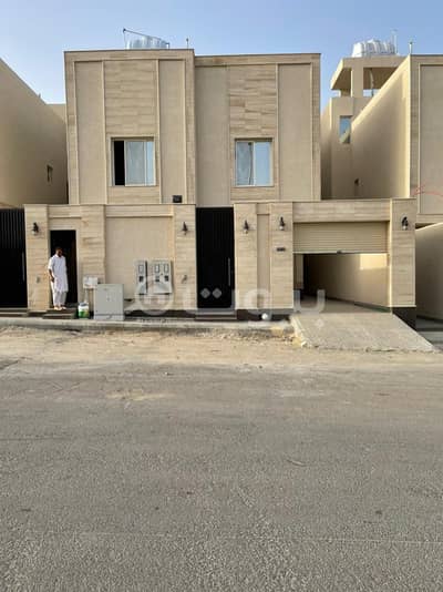 4 Bedroom Villa for Sale in Riyadh, Riyadh Region - Modern Villas with a Staircase For Sale In Al Qirawan, North of Riyadh