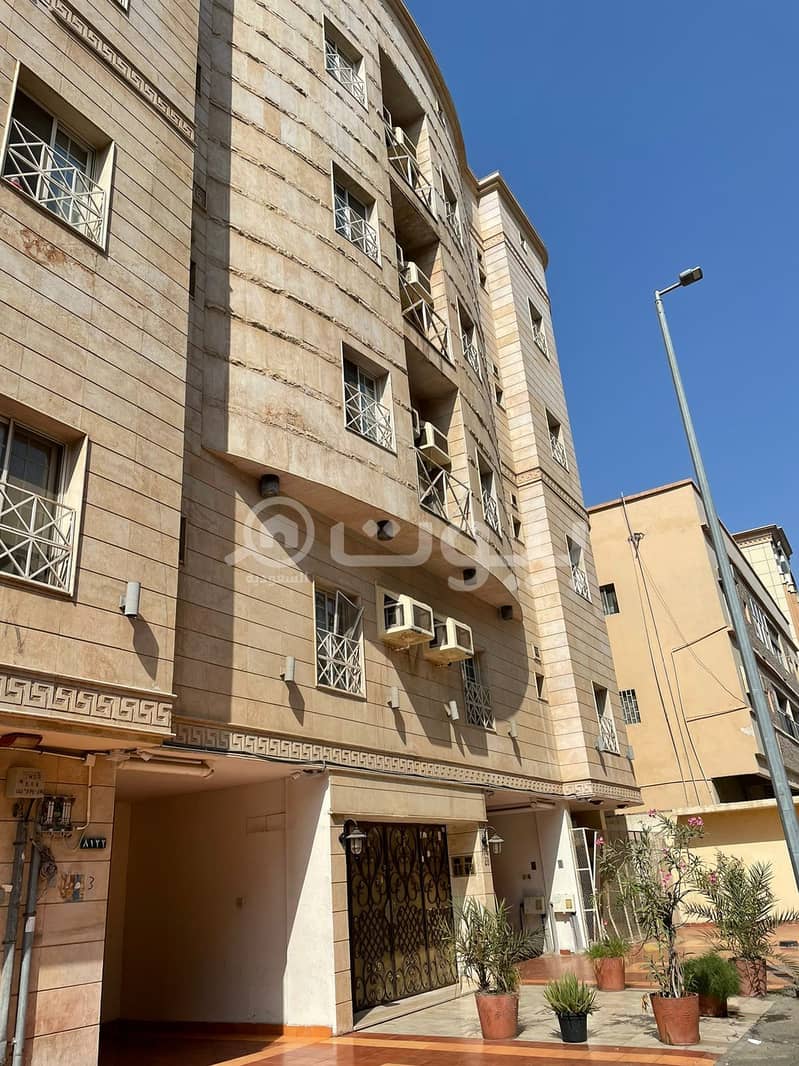 Building for sale with a marble facade in Al-Bawadi, north of Jeddah