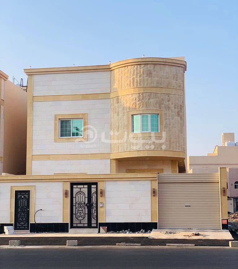 Detached Villa Internal Staircase System For Sale In Al Salehiyah, North Jeddah