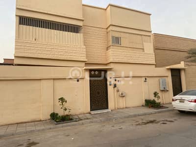 9 Bedroom Villa for Sale in Riyadh, Riyadh Region - Old Villa For Sale In Al Masif District, North Riyadh