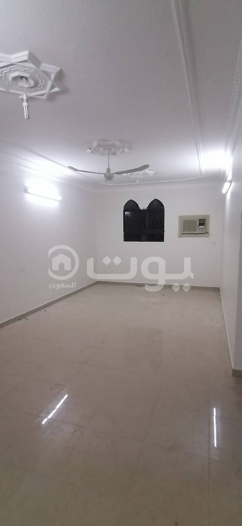 Floor for rent in Al Uraija District, West of Riyadh | Exit 29