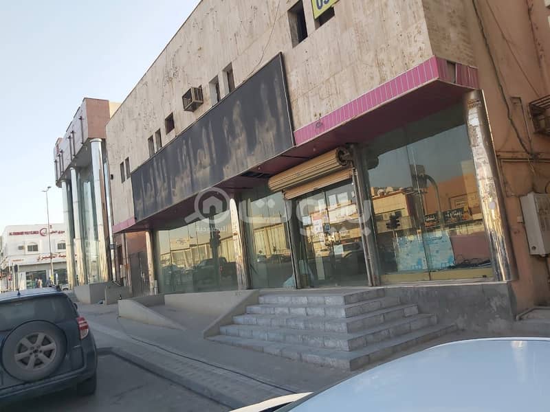 للإيجار محل في شارع خالد بن الوليد بحي الروضة، شرق الرياض للإيجار محل في شارع خالد بن الوليد بحي الروضة، شرق الرياض