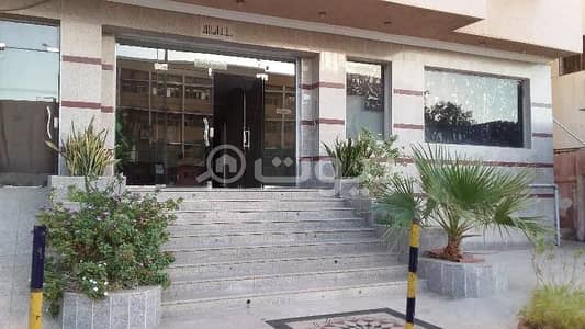 1 Bedroom Apartment for Rent in Jeddah, Western Region - Furnished apartment for rent in Al Sharafeyah District, North Jeddah