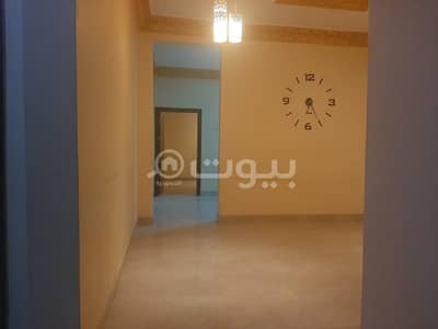 2 Bedroom Flat for Rent in Riyadh, Riyadh Region - Apartment with PVT roof for rent in Al Wurud, North of Riyadh