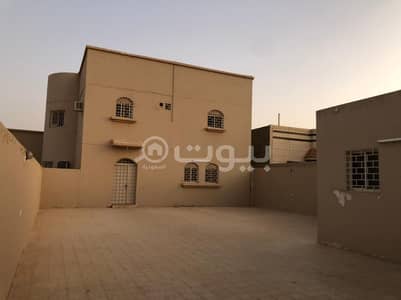 Floor for Sale in Hail, Hail Region - Floor And Two Apartments For Sale In Al Yasmin, Hail