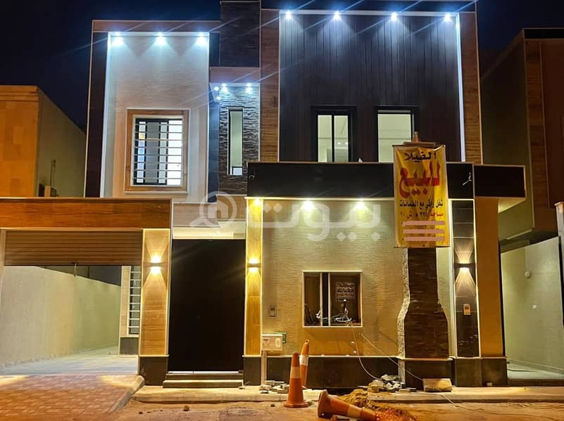 Stairs villa and two apartments for sale in Al-nahdah district, Riyadh
