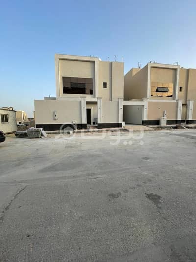 فیلا 5 غرف نوم للبيع في الرياض، منطقة الرياض - للبيع فلل درج صالة مودرن في الملقا، شمال الرياض