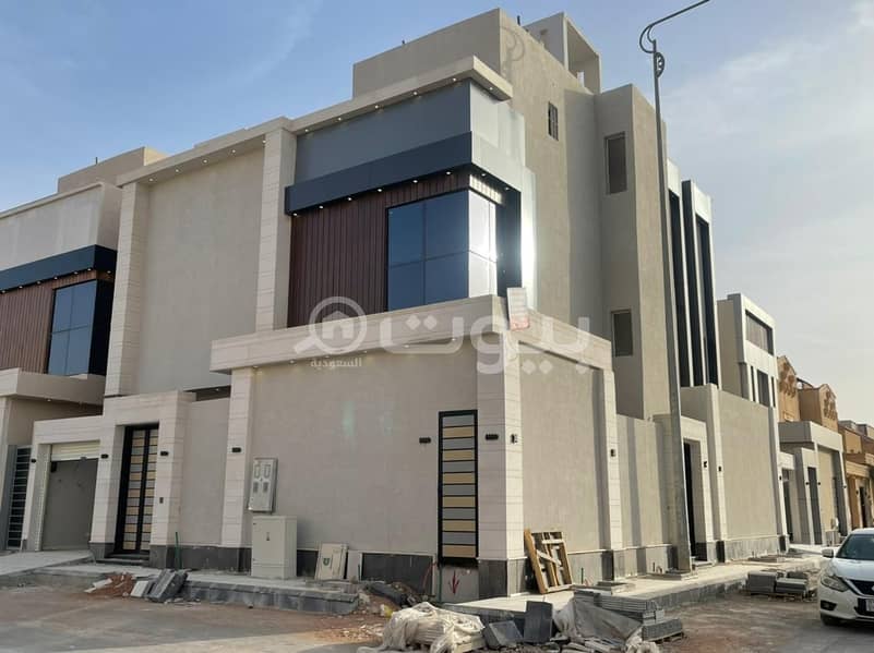 Stair villa and apartment for sale in Al munsiyah district, east of Riyadh
