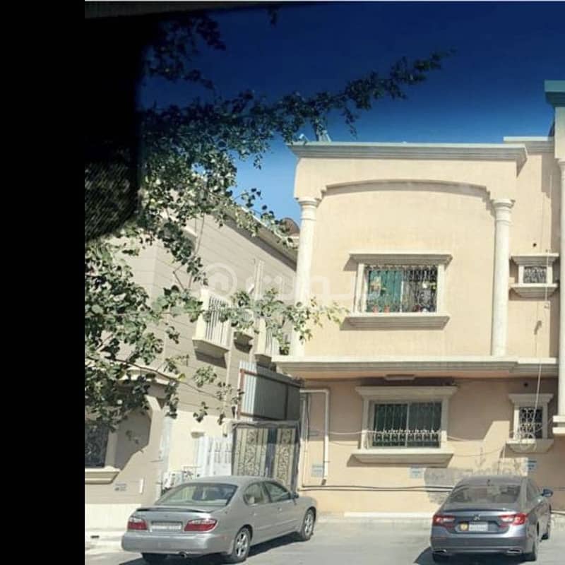 Residential Building For Sale In Al Rakah Al Sjamaliyah, Dammam