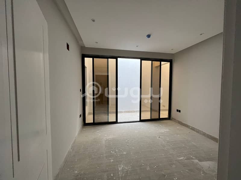 Second-floor apartment for sale in Al-yarmuk district, east of Riyadh
