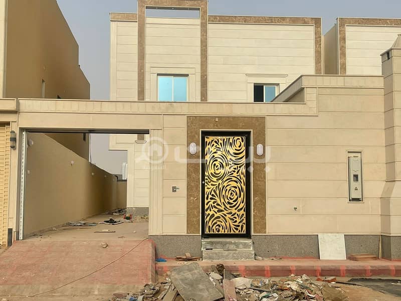 Villa with internal stairs for sale in Al-Rimal Al-Saedan neighborhood, east of Riyadh
