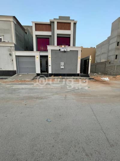 فیلا 4 غرف نوم للبيع في الرياض، منطقة الرياض - للبيع فيلا درج صالة مودرن مع شقة في النرجس، شمال الرياض