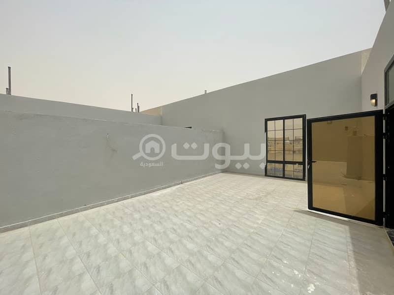شقة مع سطح خاص للبيع في المونسية، شرق الرياض