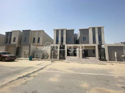 4 Bedroom Villa for Sale in Al Khobar, Eastern Region - Villa with an annex for sale in Al Amwaj, Al Khobar