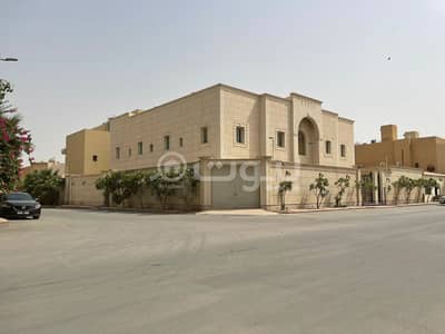 8 Bedroom Villa for Sale in Riyadh, Riyadh Region - For sale corner villa in Al-Sahafah district, north of Riyadh | square 7
