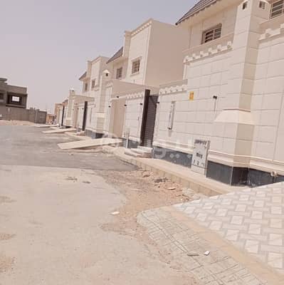 فیلا 4 غرف نوم للبيع في بريدة، منطقة القصيم - فلل دوبلكس جديدة للبيع في حي الفيصلية، البريدة