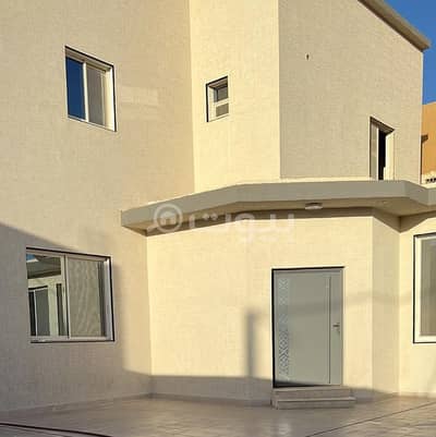 4 Bedroom Villa for Sale in Al Badayea, Al Qassim Region - For Sale Internal Staircase Villa In Ishbiliyah District, Al Badayea