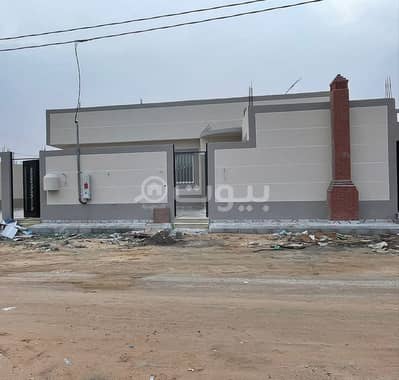 3 Bedroom Villa for Sale in Al Badayea, Al Qassim Region - Villa For Sale In Al Tahliyah, Al Badayea